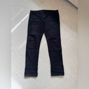 Uniqlo Slim Straight Black Selvedge Jeans